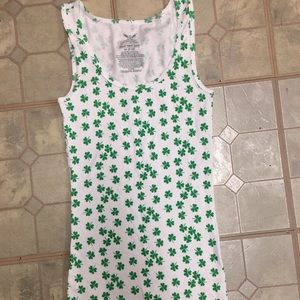 (168) Faded Glory Shamrock Tank